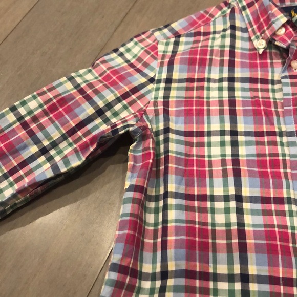 A Bundle, 1 Ralph Lauren & 1 Old Navy shirt. - Picture 4 of 12